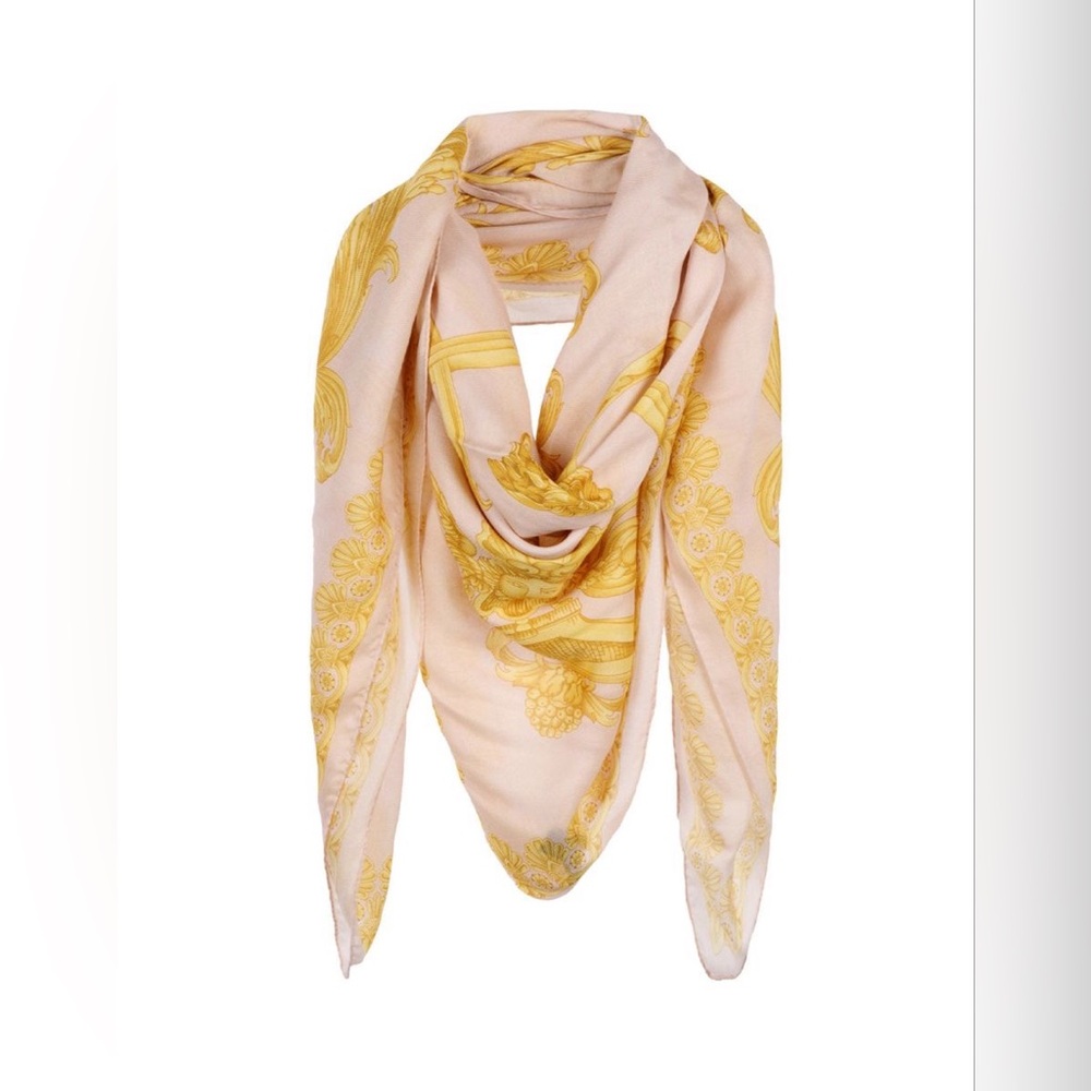 Versace Shawl in Rosa modal/cashmere blend